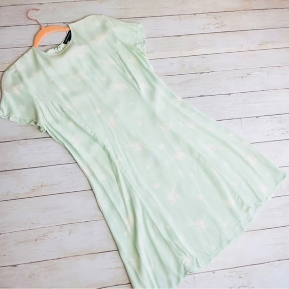 SOMETHING NAVY Easy Flirty Teal Chalk Etch floral Minidress Small - Picture 3 of 8